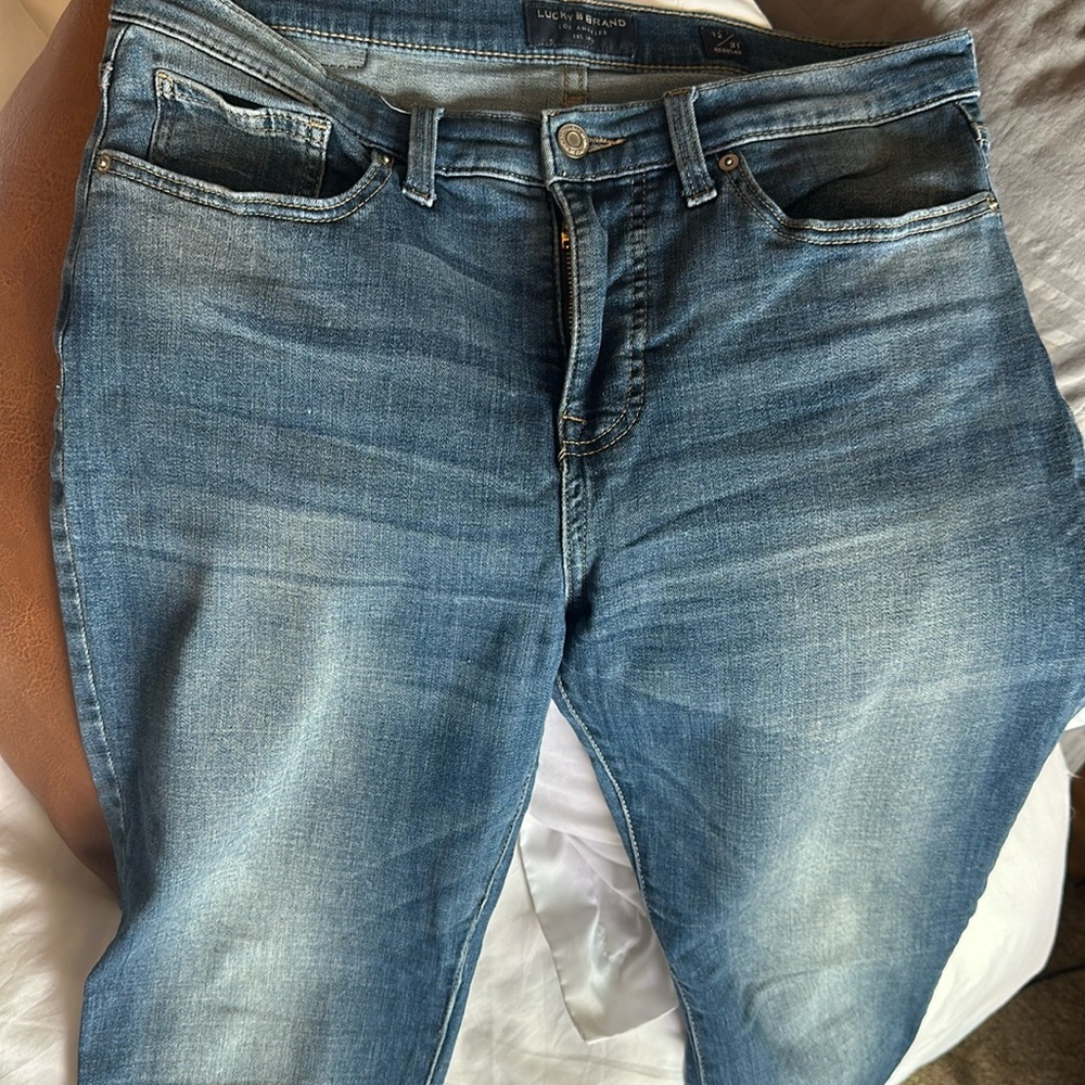 Great Condition LUCKY BRAND Skinny Jeans